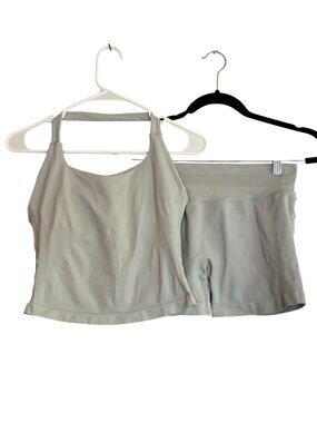 Light Sage Seamless Activewear Set Medium Halter Tank & Biker Shorts